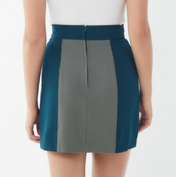 Urban Outfitters High Waist Mini Skirt Med - Picture 2 of 7